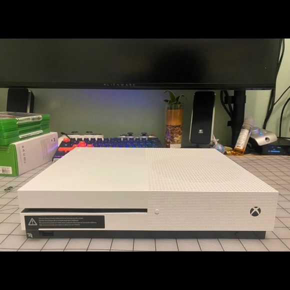 Xbox one S - Picture 3 of 6